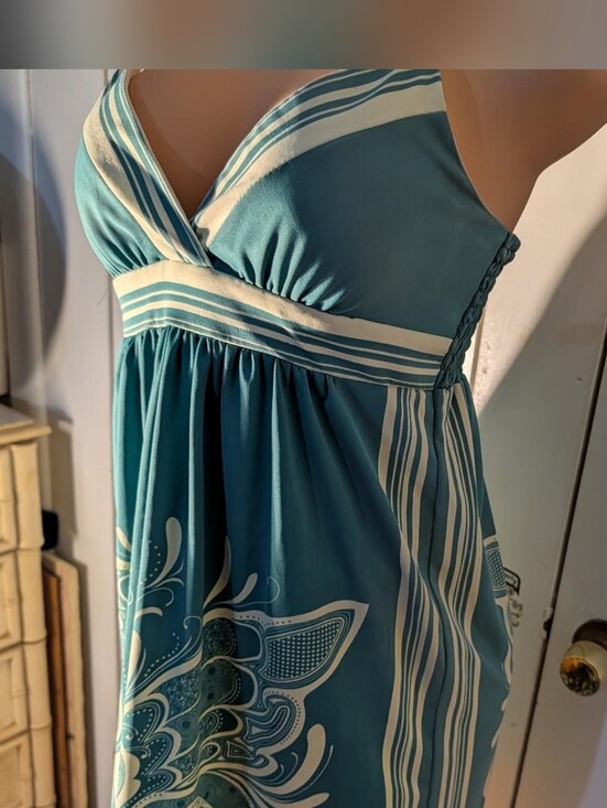 Flying Tomato Dresses & Skirts - Flying Tomato Teal maxi dress with white stripes and floral design. Size L